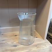 Ribbed vase 