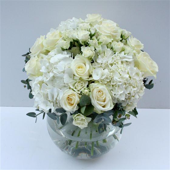 White Lace Stamford Flowers Florist